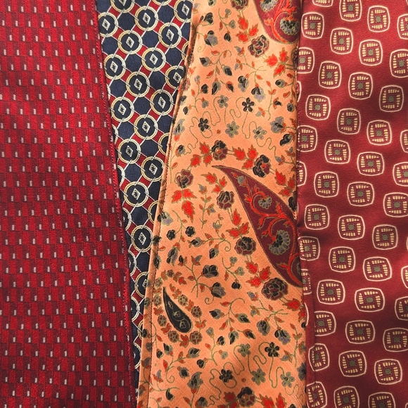 Refashioned Vintage Necktie Halter Vest 👔 ♻️ - Picture 6 of 6